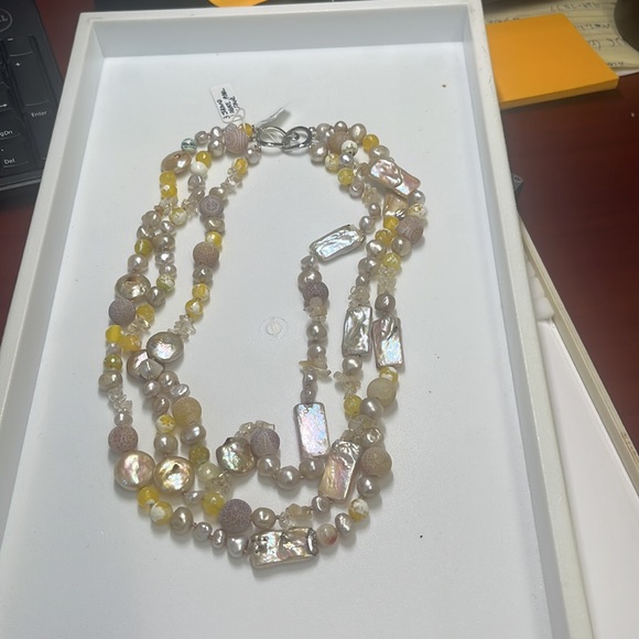 3 Strand Agate, Pearl Citraine - Picture 2 of 3